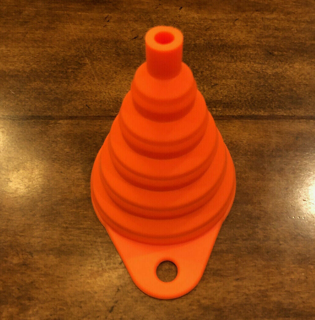 Foldable Funnel Silicone Rubber Collapsible Water Bottle Liquid Oil Transfer New