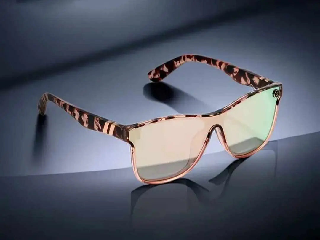 Trendy Leopard Pattern Frame Eyeglasses for Women & Men - Light Blocking Glasses Dias Dazzling Discoveries