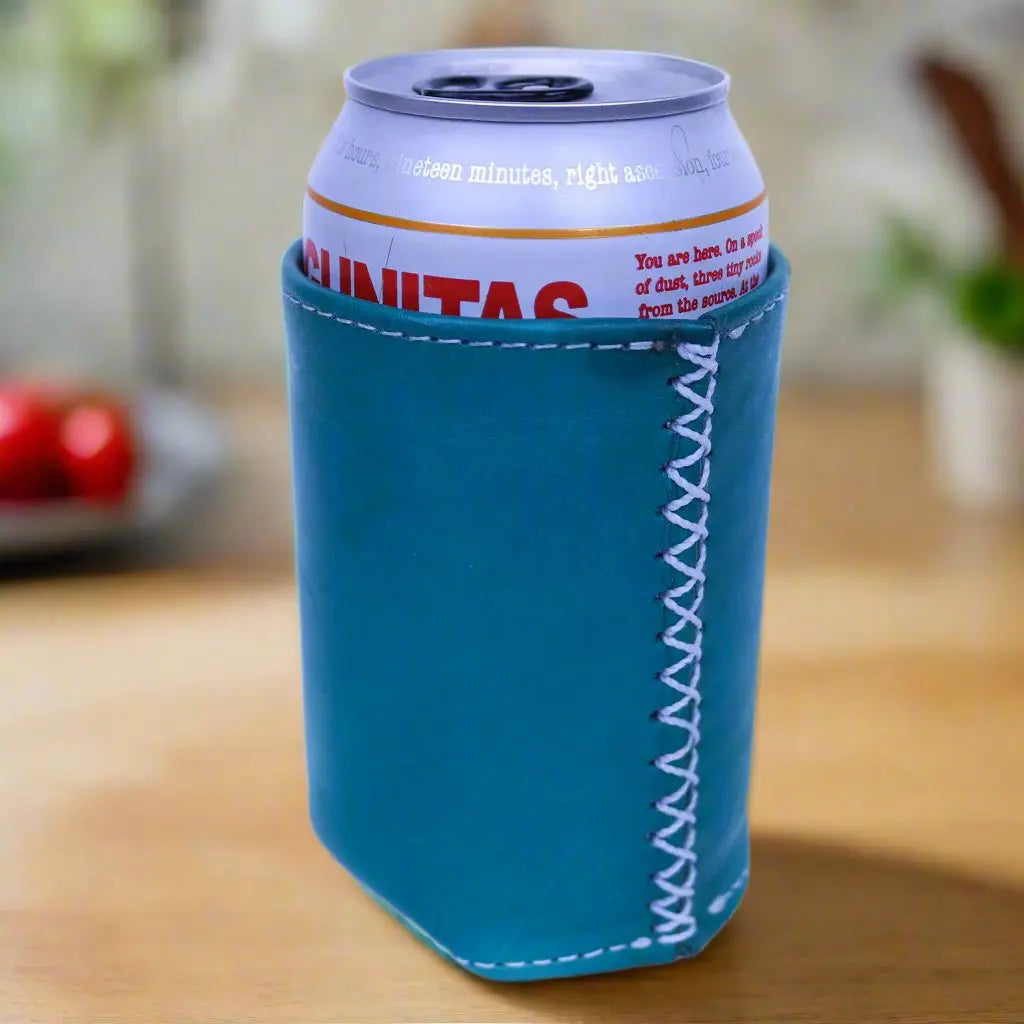 Cool your drink in classic style with this handcrafted Leather Koozie. Bati