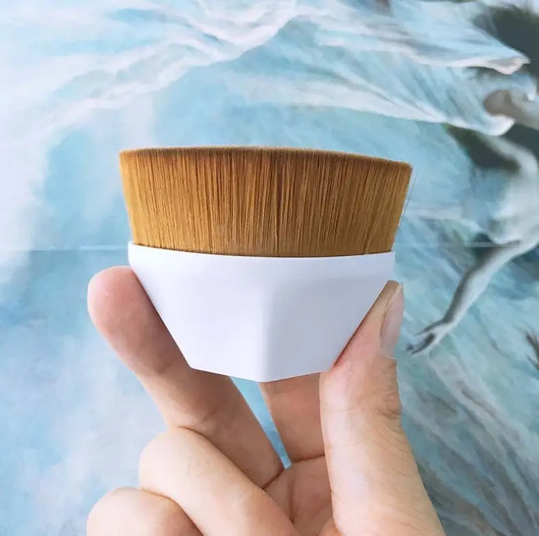 Professional Foundation & Finishing Brush CJ