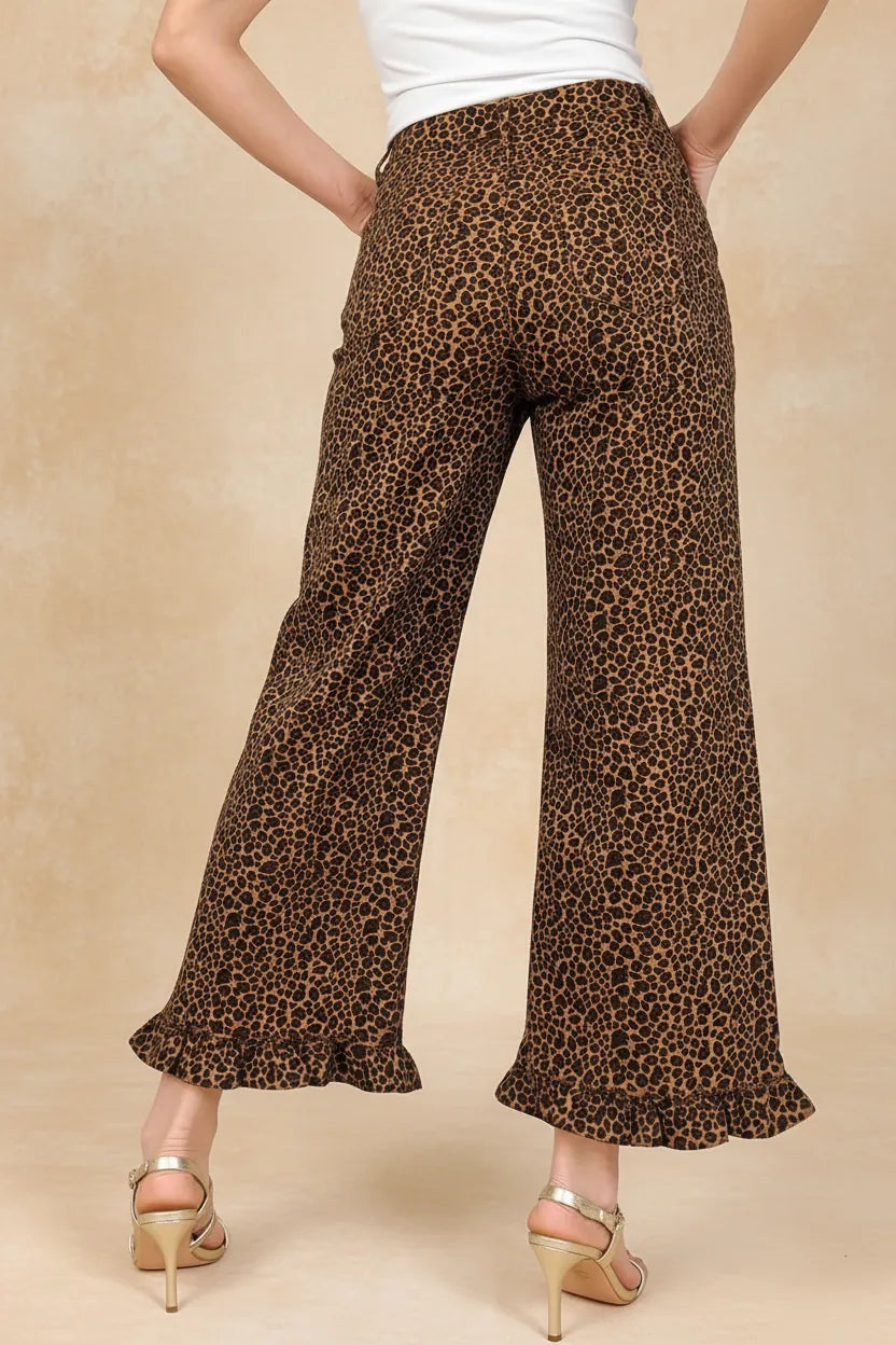 Glamorous Edit✨️Leopard Print Ruffled Hem Shift Jeans Glamorous Edit✨️Leopard Print Ruffled Hem Shift Jeans