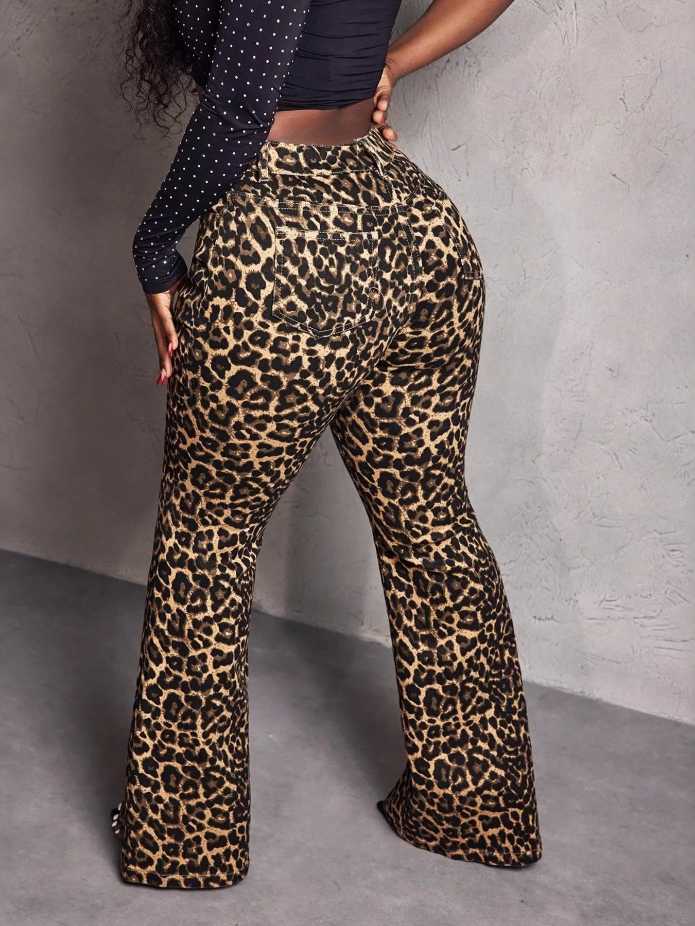 🐆 Leopard Print Wide-Leg Pants – Unleash Your Wild Side