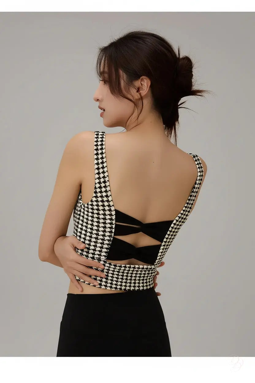 4af3eecb-66cd-4821-b6a1-a11661e511eb-Max