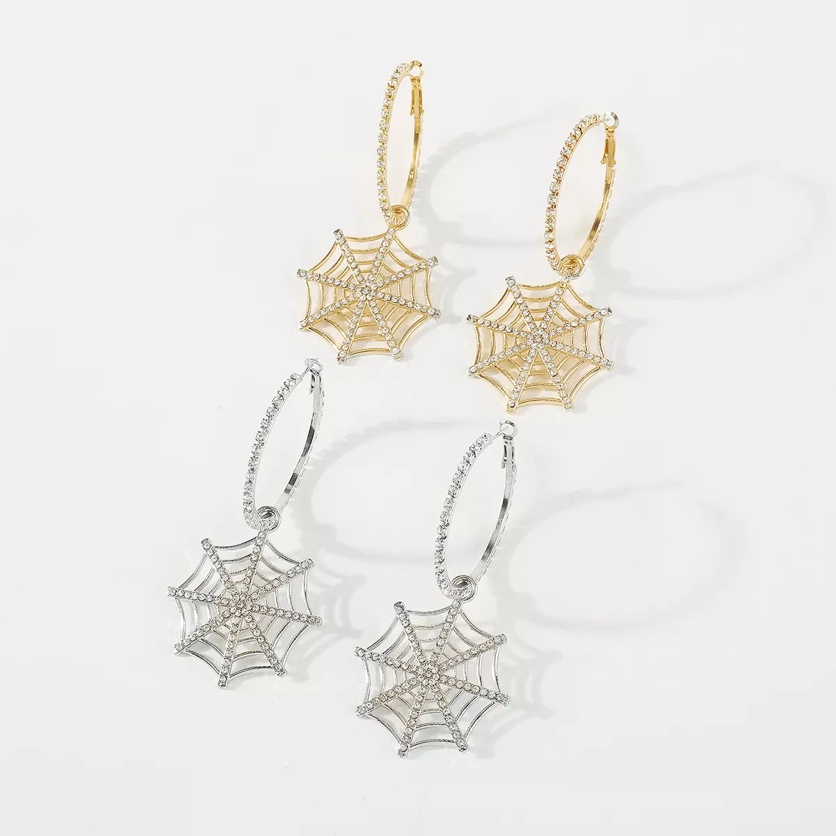 💎 Statement Drop Earrings – Dazzle Beyond the Tag