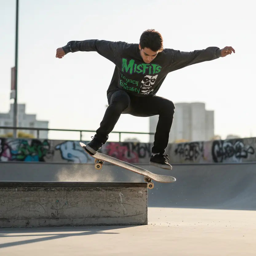 Men's Graphic Long Sleeve Sweatshirt Trendsi