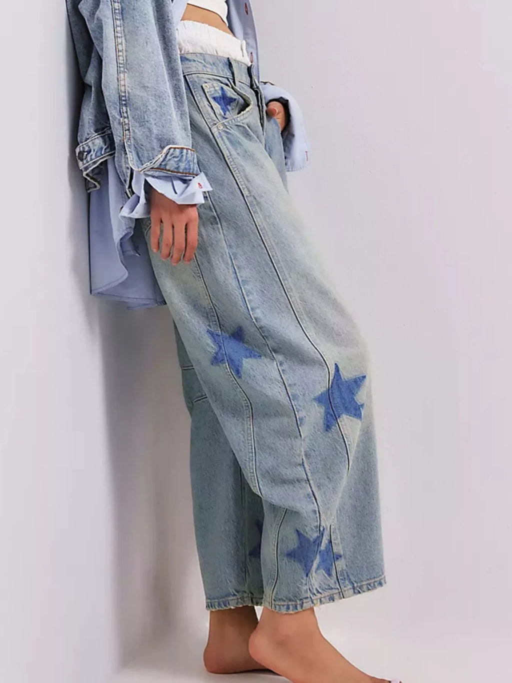 Mid Rise Wide-Leg Jeans Mid Rise Wide-Leg Jeans