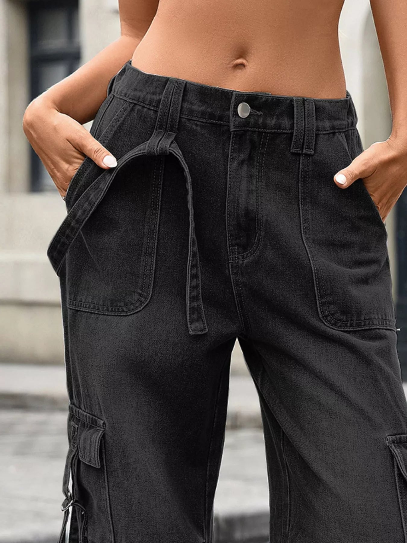 🛠️Wide Leg Cargo Jeans - Utility Meets Dazzle