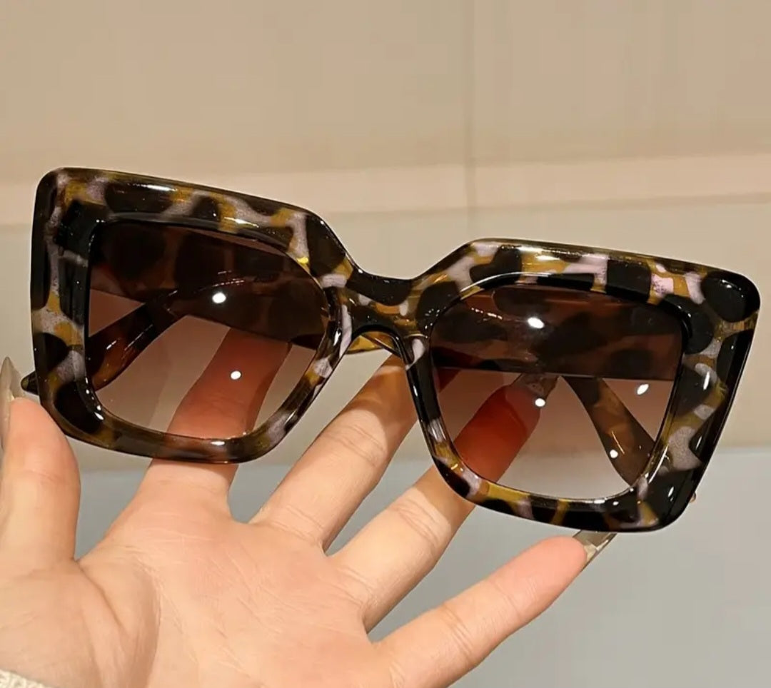 Leopard Oversized Square Sunglasses with Gradient Tawny Lens Anti-Glare