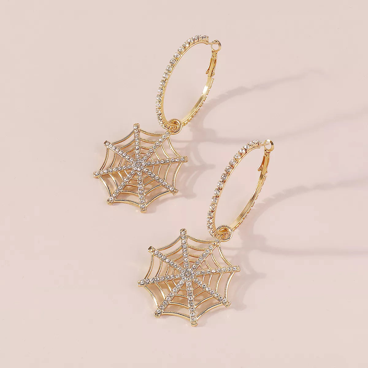 💎 Statement Drop Earrings – Dazzle Beyond the Tag