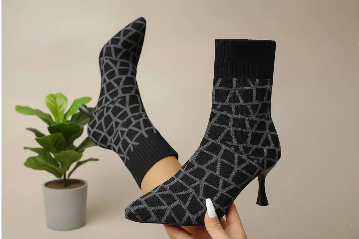 cf02f466f5d14146822474339255ae39-Max-Origin