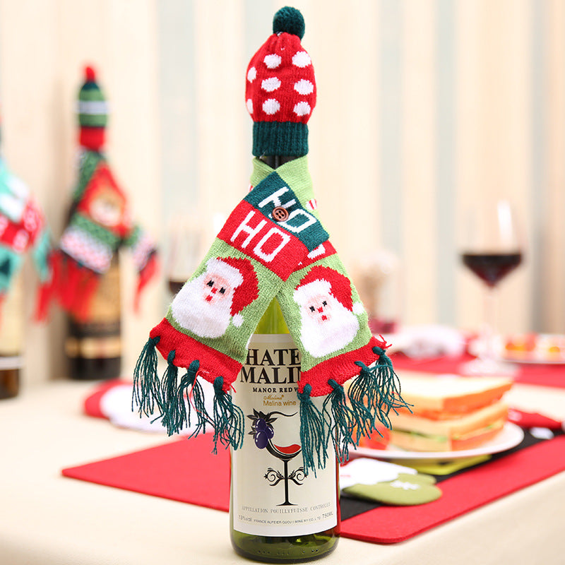 🍷 Christmas Scarf & Wine Bottle Decoration – Wrap Your Wine in Holiday Cheer