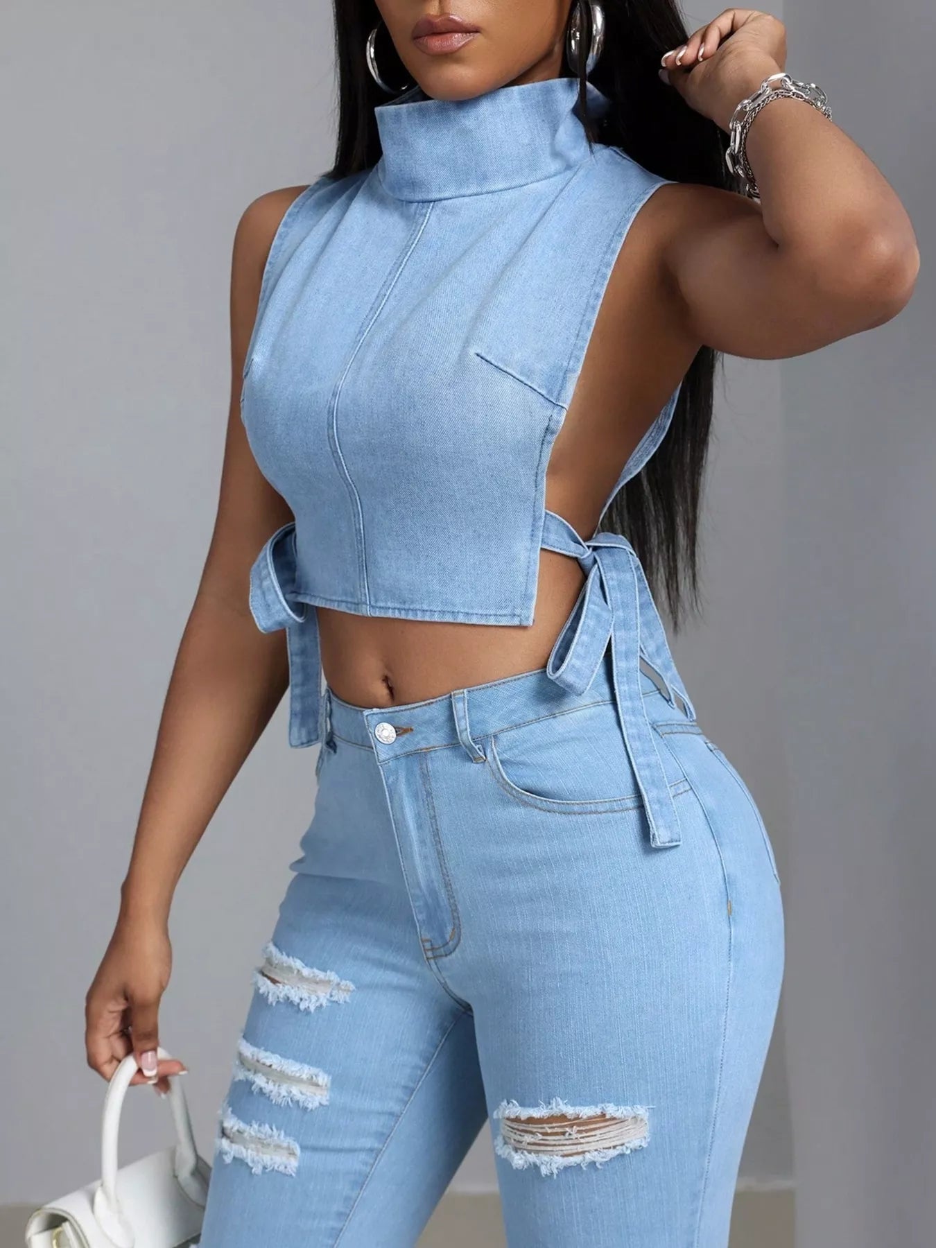 🔥 Sleeveless Cropped Denim Turtleneck Top – Tie Up Your Statement Style