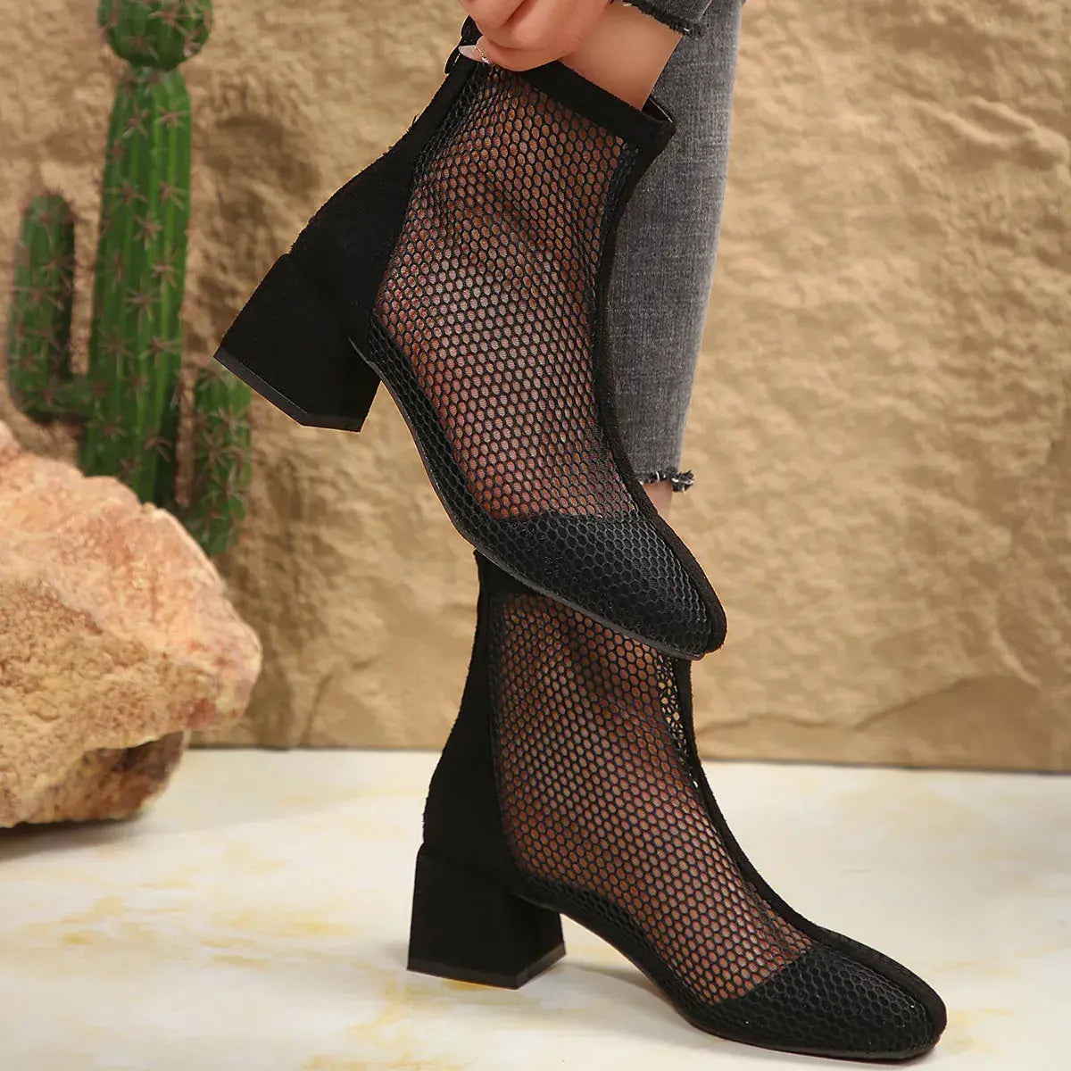 ec7ca5ffe074493889bdc46590fd2136-Max-Origin