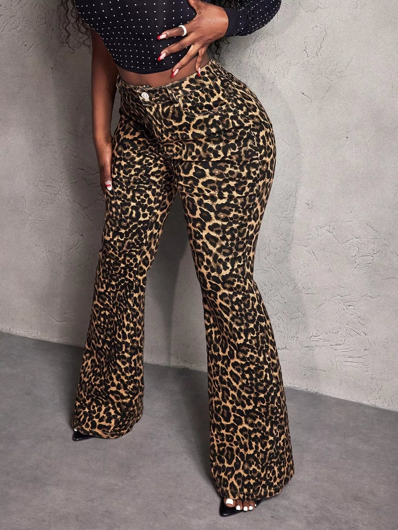 🐆 Leopard Print Wide-Leg Pants – Unleash Your Wild Side