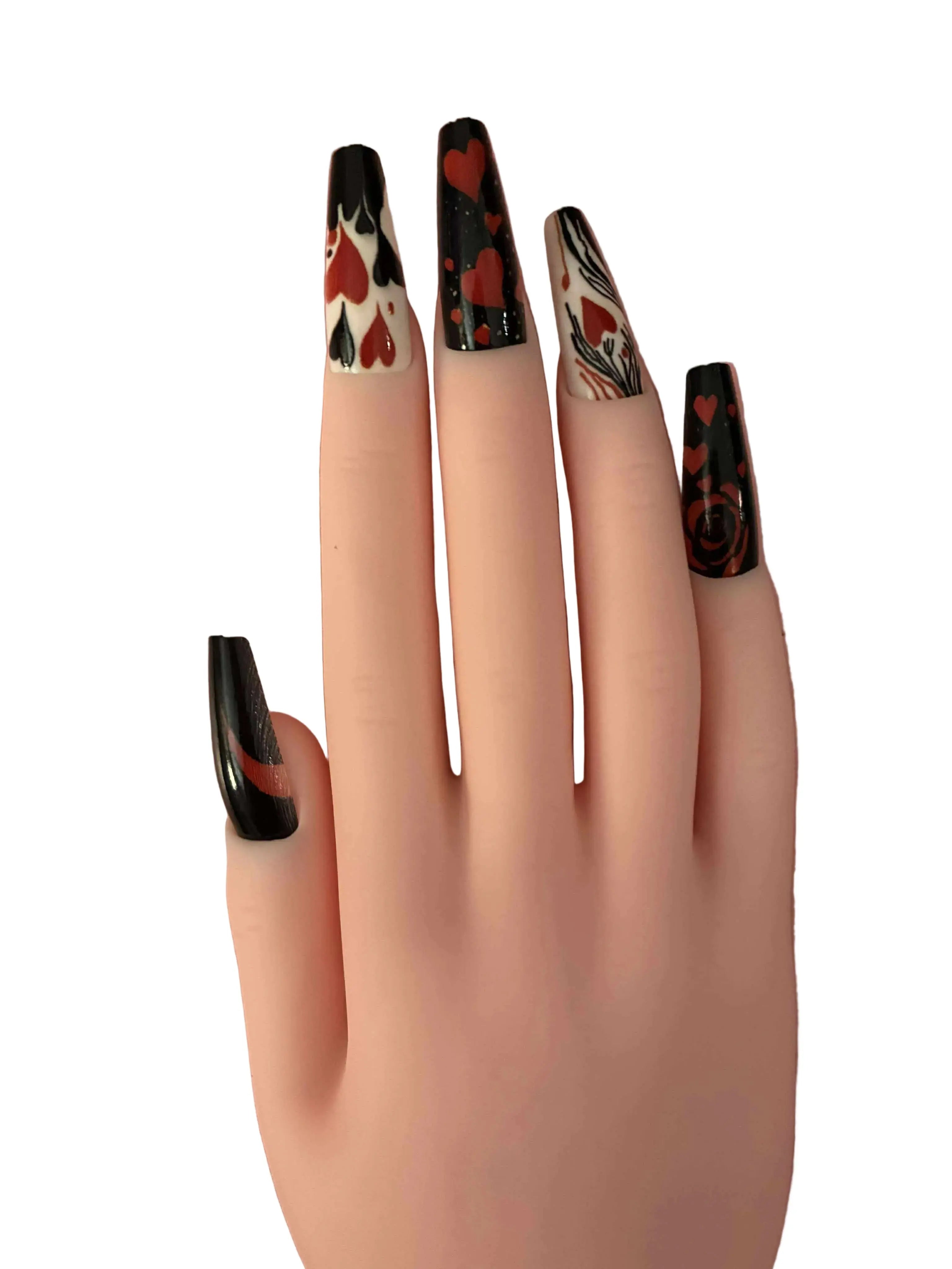 Nails of the Heart – Professional "Dazzling Tip" Press-On Set Dias Dazzling Discoveries