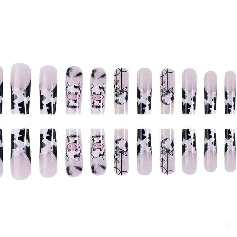 DAZZLE with Dias Dazzling Discoveries: Cartoon Cow Press-On Nails Dias Dazzling Discoveries